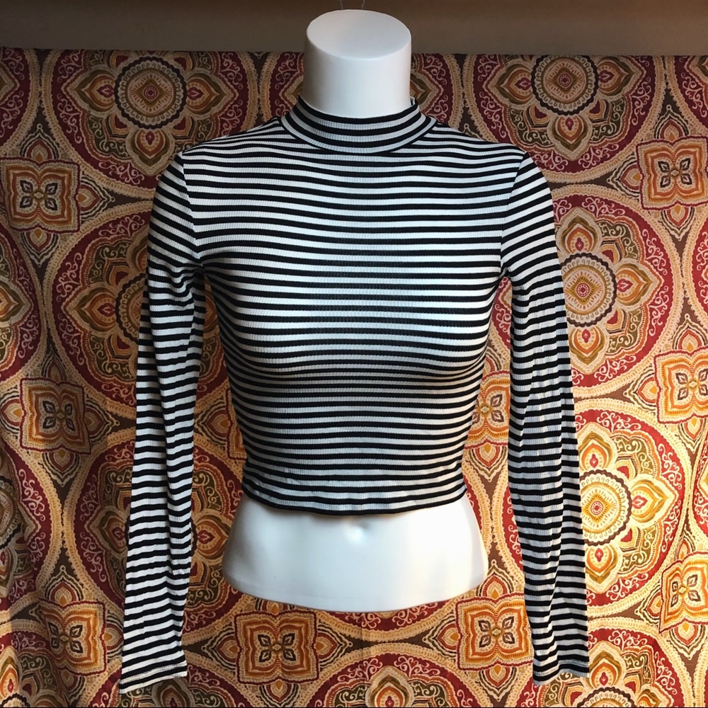 H&M Striped Crop Top Size XS